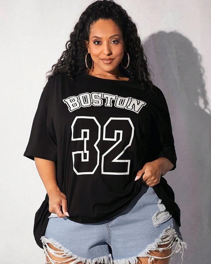 H&M Oversized T-Shirt with Motif