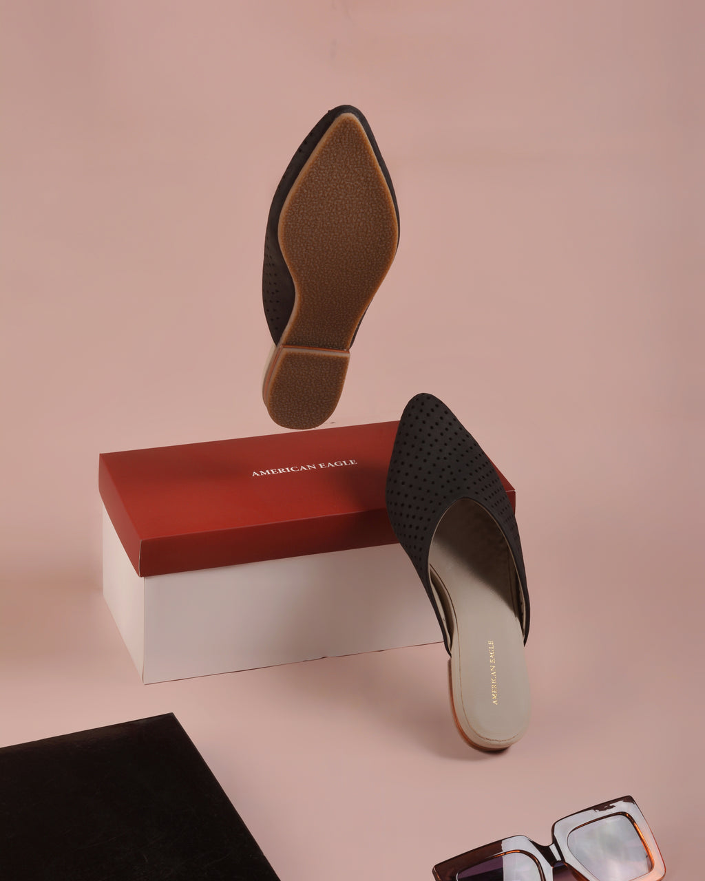 American eagle sales black sandals