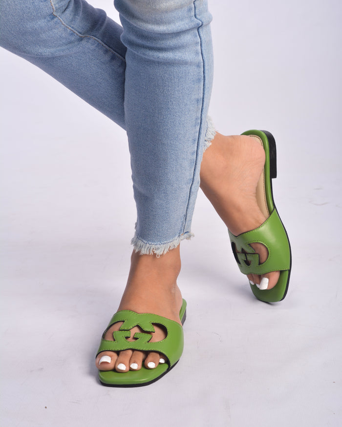 GUCCI Women's lnterlocking G Cut-Out Slide Sandal Olive