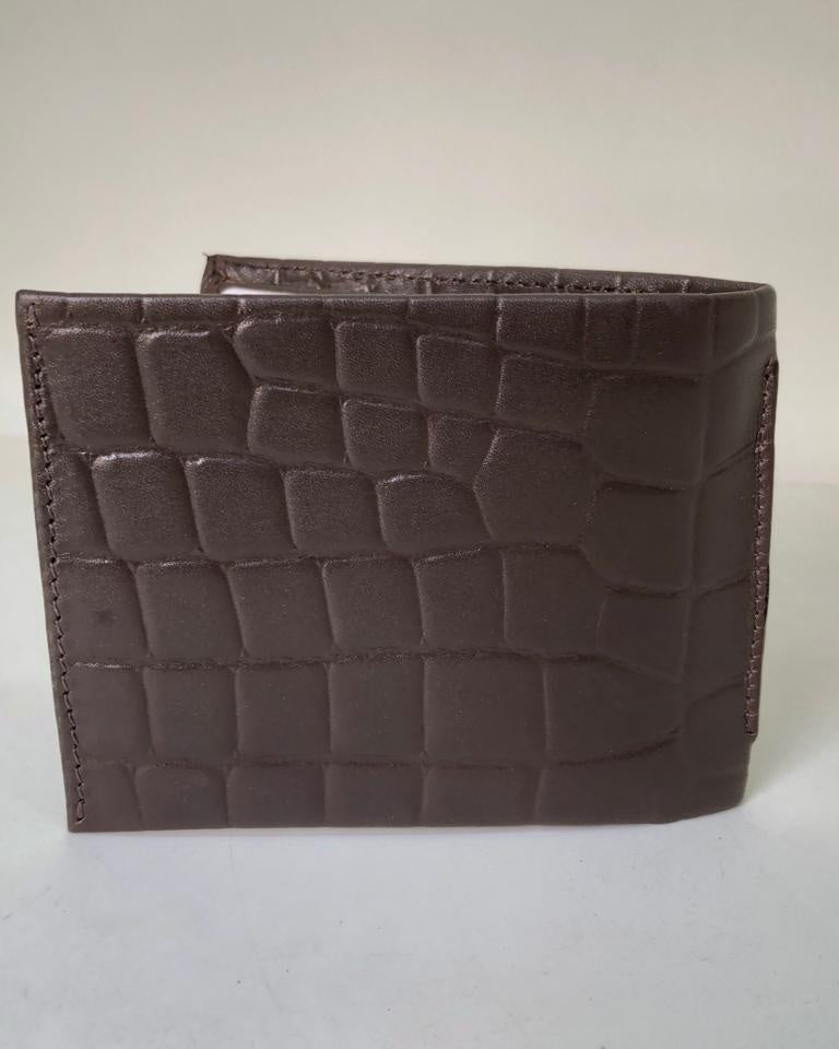 Leather embossed wallet brown